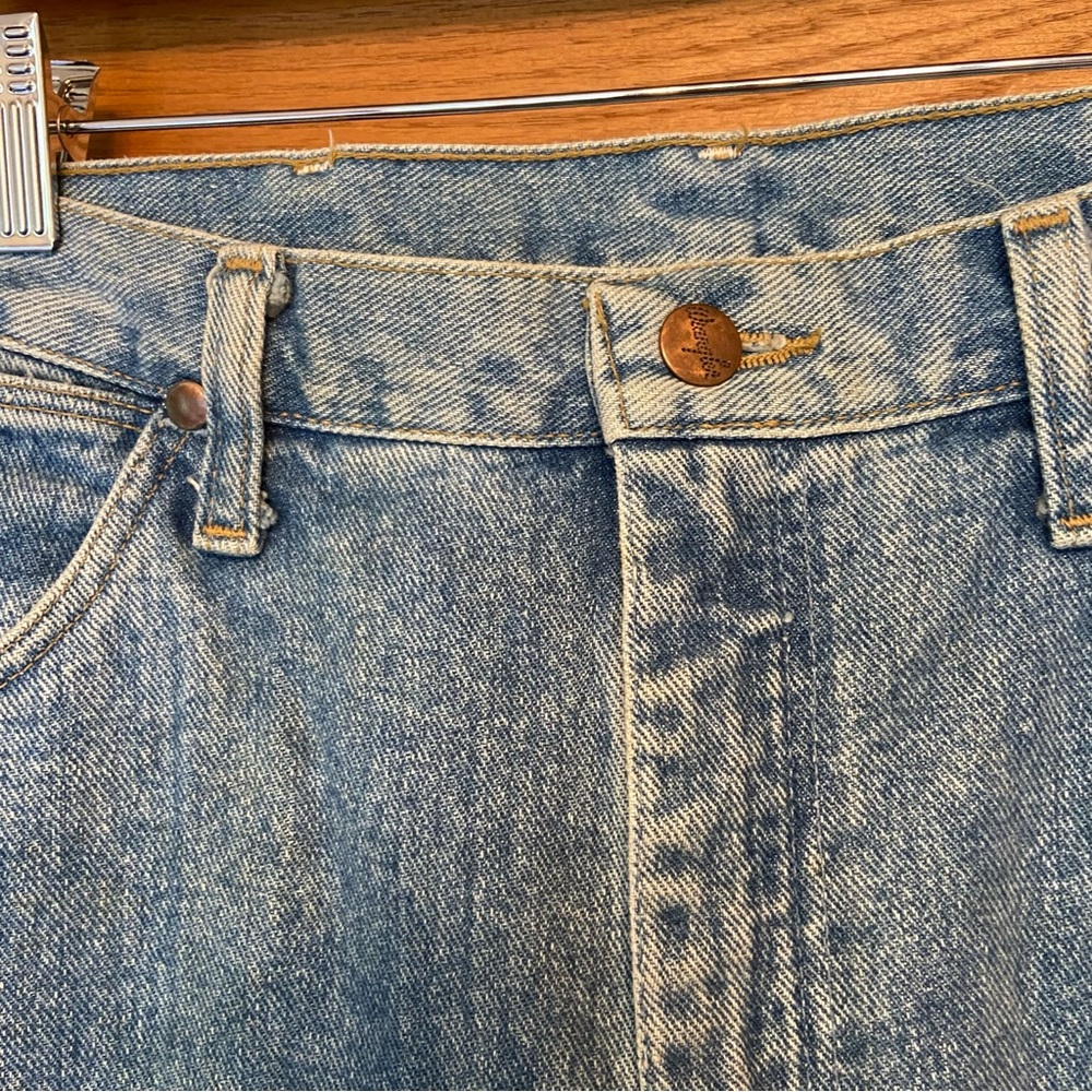 Vintage Wrangler light wash flat back jeans - Picture 2 of 7